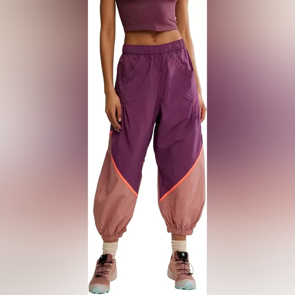 Free People Pants - Free People Colorblock Windbreaker Joggers in Plum and Dusty Rose